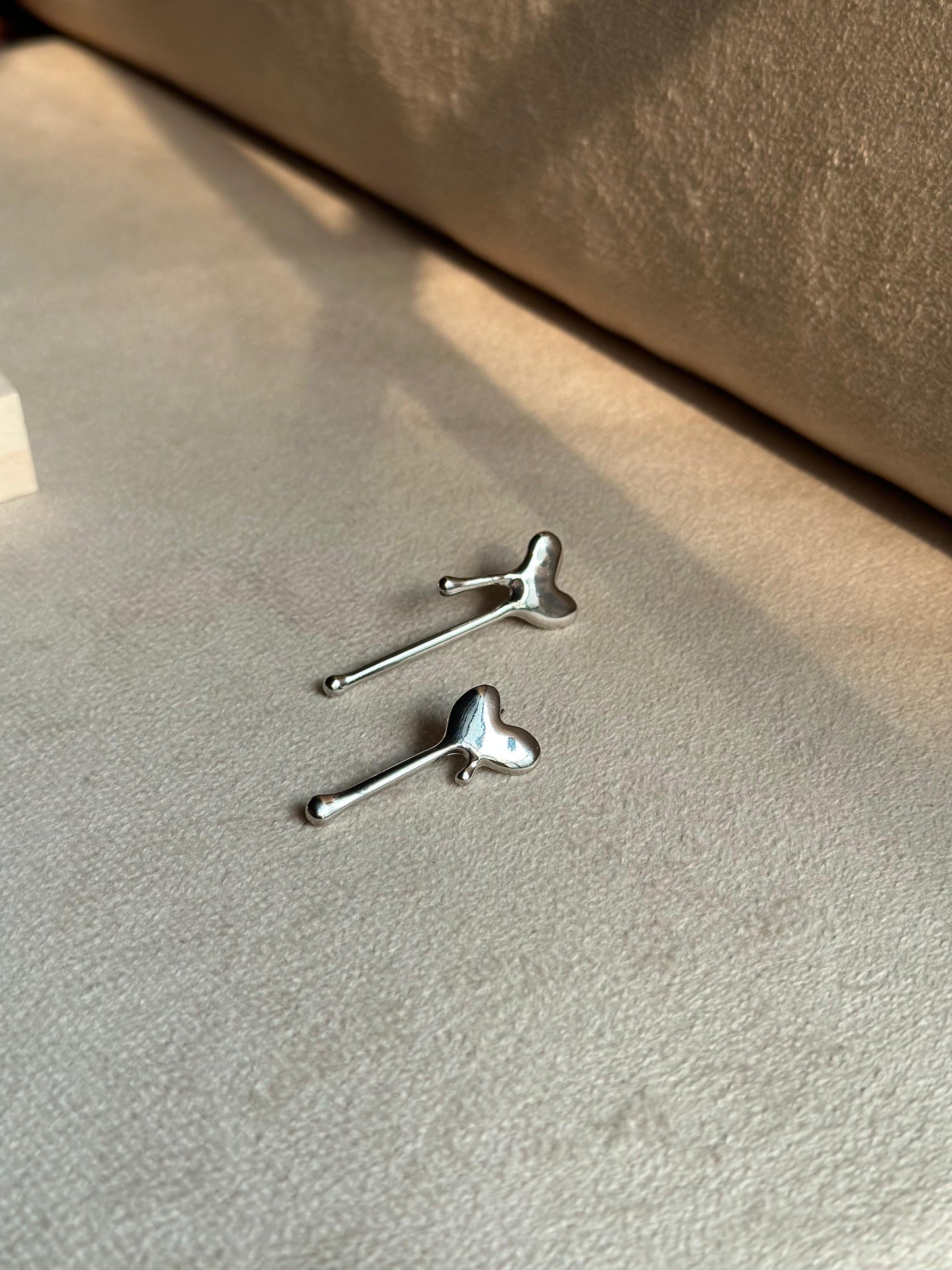 Melty heart earrings