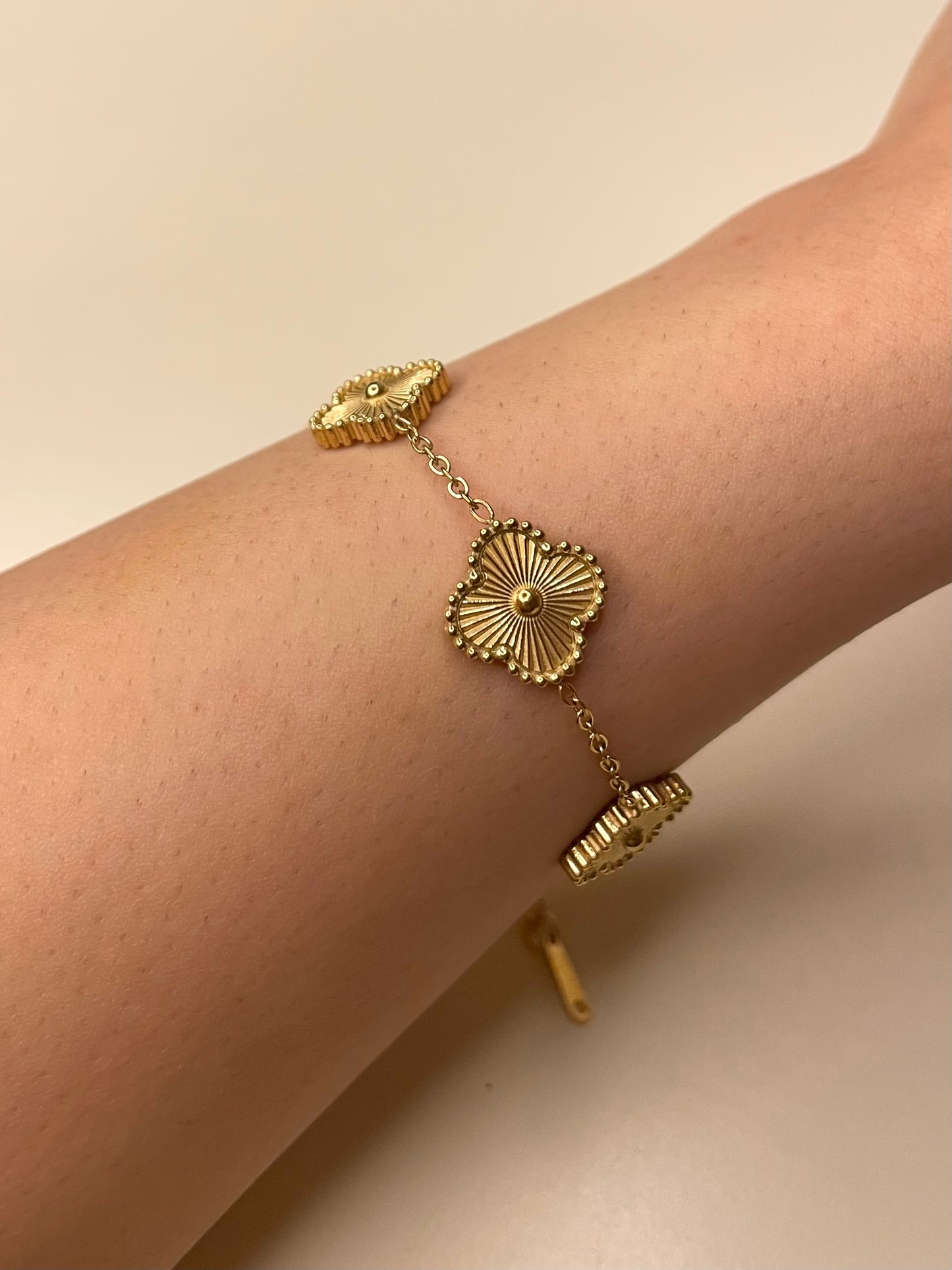 Van Cleef chain bracelet