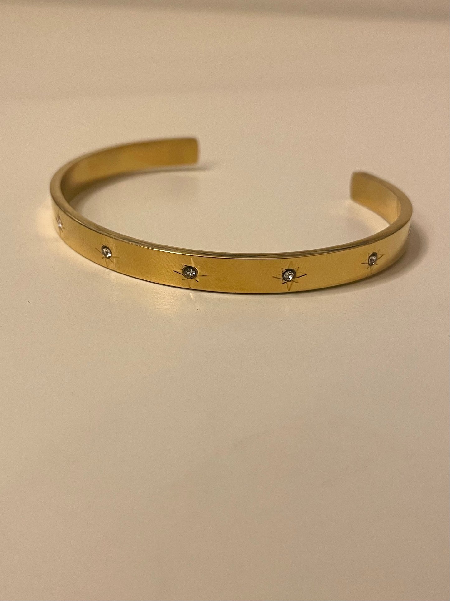 Sunlight cuff