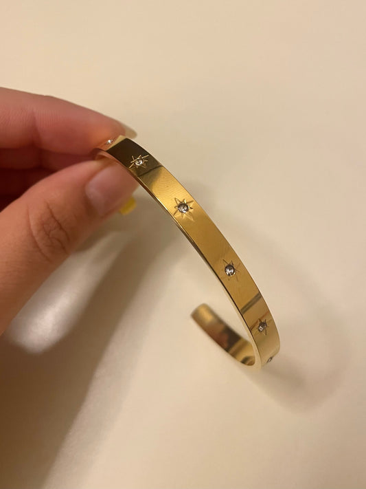 Sunlight cuff