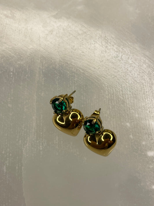 Emerald heart studs