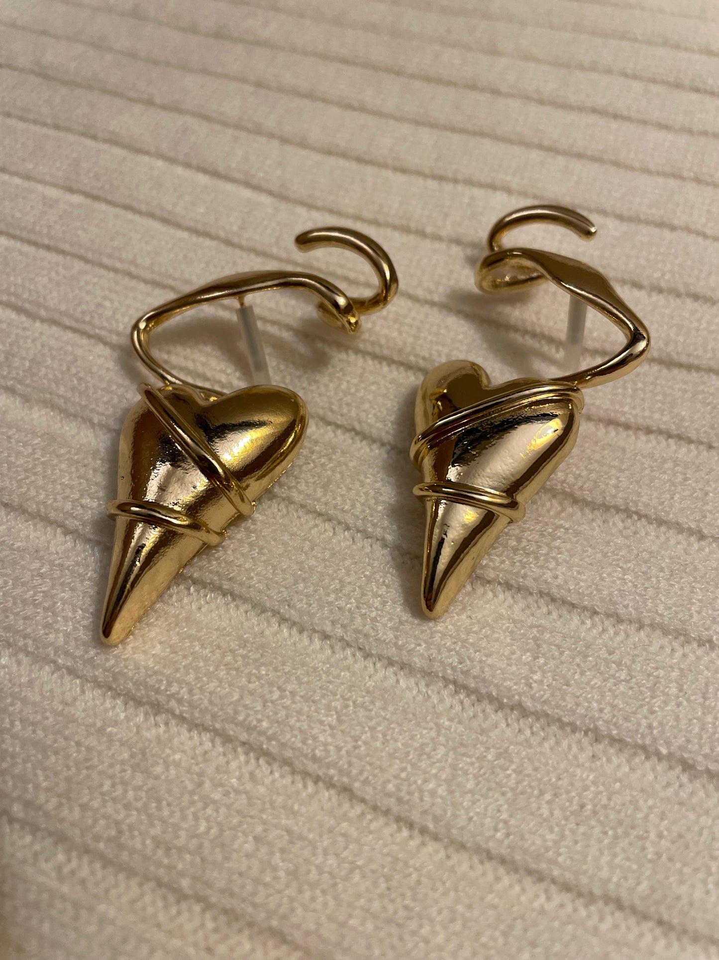 Vintage Heart Dangle earrings