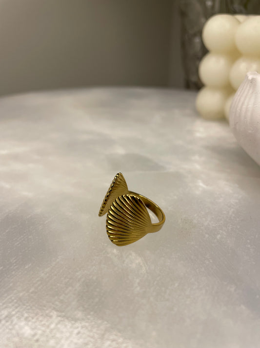 Shell ring